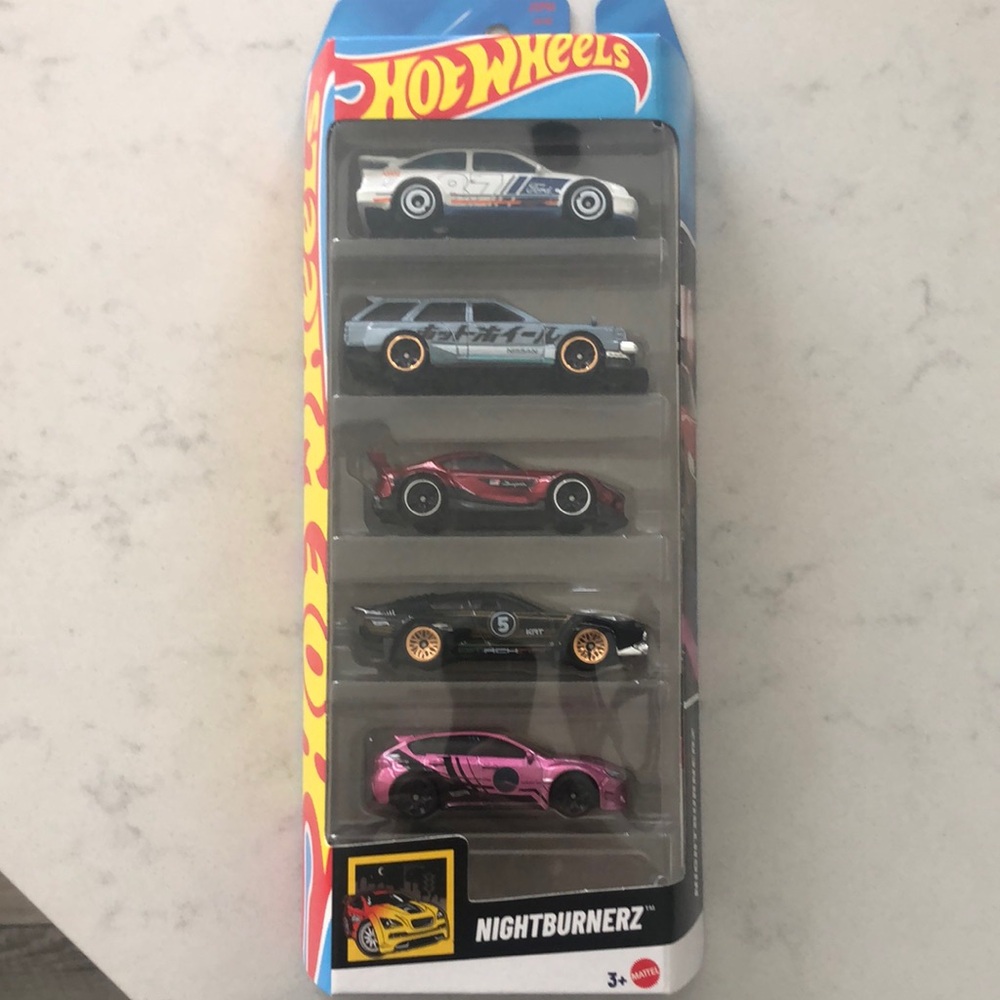 Nightburnerz Hot wheels Car Set - Multicolor